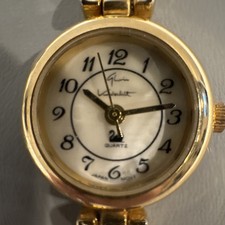 Gloria Vanderbilt Quartz