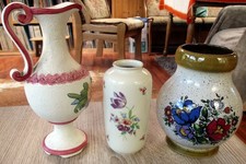 3  Blumen Vase Steingut Blumenmotiv  Vase 18   Kleine Vase 15  u Krug 25 cm.