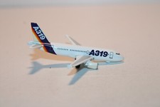 Herpa Wings 1:500 Flugzeug