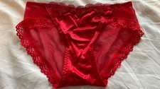 Taille Traaceless Satin