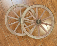 2alte Schönes Wagenrad