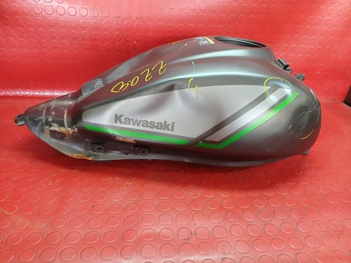 Tank benzin kraftstoff - benzin,