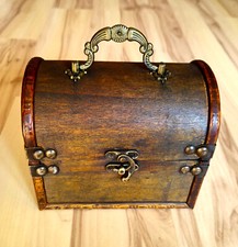 ** Geldtruhe Schatzkiste Schatztruhe Holz Kiste Antik Deko Box Pirat Schmuck **