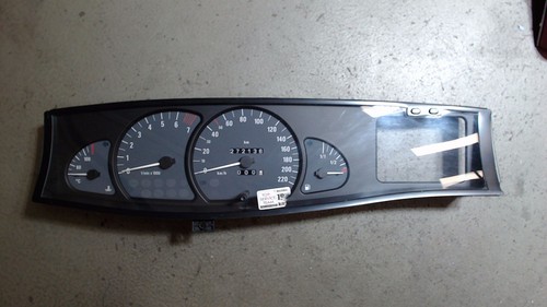 Opel omega 2000 tachometer - opel,