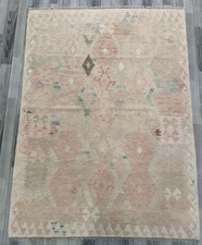 Verblasster handgeknüpfter