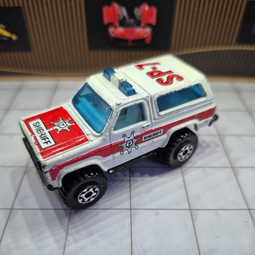 Matchbox 4x4 chevy blazer - matchbox,