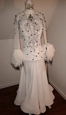 Auffallend elegantes