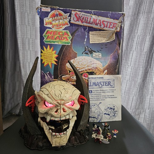Mighty max assaults skull - assaults,