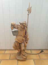 Nachtwächter mit Laterne und Hellebarde Burgwächter handgeschnitzt Ende 70er J. 