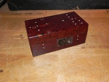 WEHRMACHT: BAKELIT KISTE FÜR ERSATZTEILE FÜR EINHEITSLATERNE