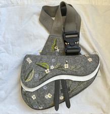 Dior Satteltasche Wolle