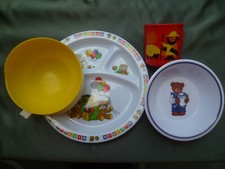 5 Teile Kinder Geschirr, Teller, Tasse, 2 x Brei Schüsselchen gebraucht