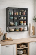 KRISS, Wandvitrine schwarz