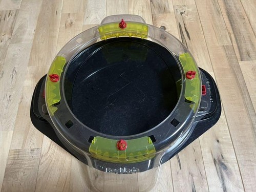 Beyblade burst bay - beyblade,