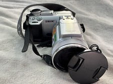 Sony DSC-F717 MPEG Movie HQX Digital Kamera