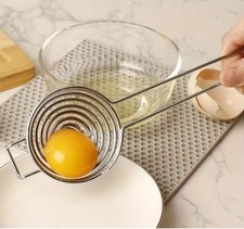 Eiertrenner egg separator - egg,
