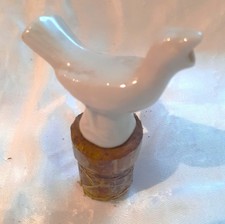 Alte Porzellan  Ausgießer -