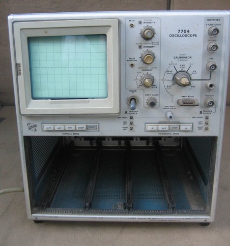 Tektronix 7704 oszilloskop - 7704,