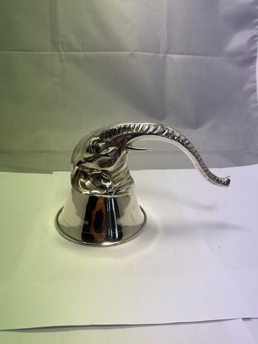 E18 großer elefant sturz - e18#,