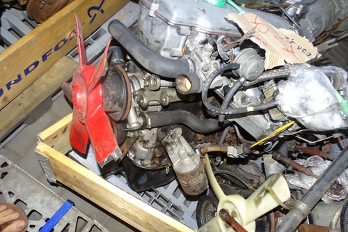 Motor bmw e21 - ,