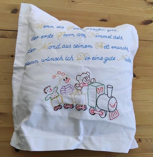 Kissen handarbeit gestickt - kissen,
