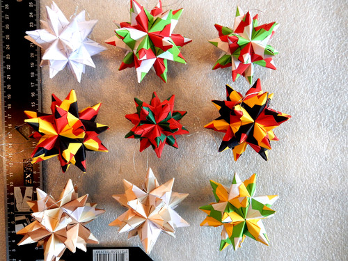 Sterne bunt farbiges papier - sterne,