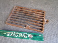 altes Ofenrost  Eisenguss  1,8  kg Kohlerost Gitter  Konvolut Garten Rost Deko