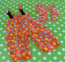 Karneval Kostüm Gr.92 Latzhose & Flicken für Top Clown Schmetterlinge Blumen rot