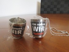2 Jägermeister Schnaps Becher aus Metall mit Halskette