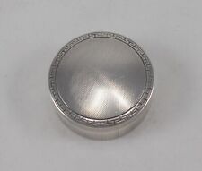 *RAR* Solide Sußstoff- / Pillendose mit Guillochedekor in Massivsilber