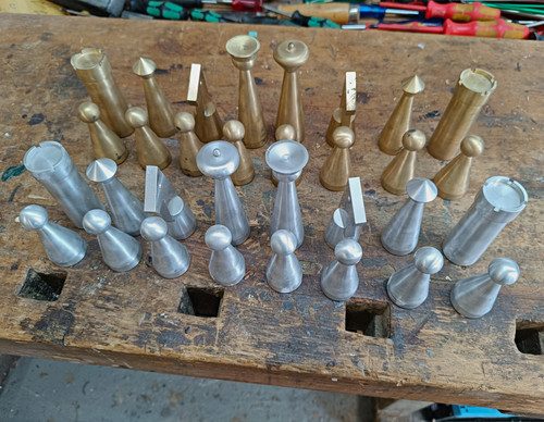 Schachfiguren kpl aus - kpl.,