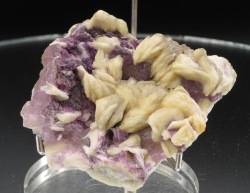 Fluorit violett mit baryt - violett,