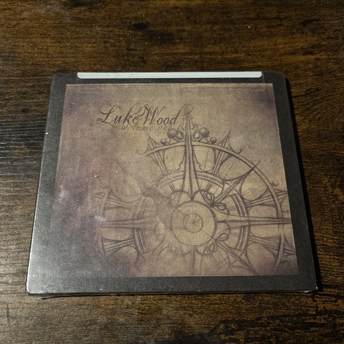 Luke wood compass rose vol - wood,