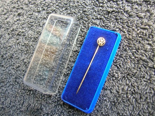 From 100000 set gold pin - set,