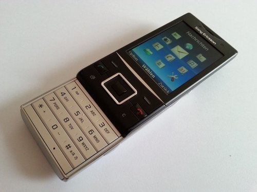 Sony ericsson hazel - hazel, j20i