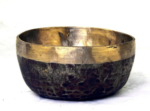 Klangschale singing bowl