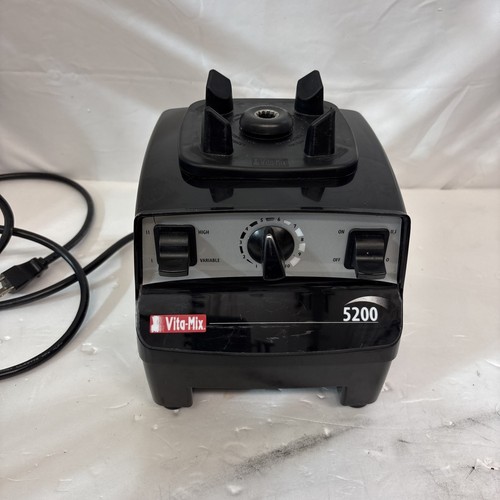 Vitamix 5200 blender working - blender,