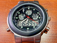 Multifunktions-Armbanduhr Eric Chevillard Analog/LCD-Digital - läuft