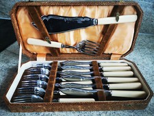Ziseliertes fisch besteck - ziseliertes,