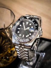 Bruce Wayne Dual Time | 40 mm | 24-Hour Bezel | Automatic | 5-Row-Link | Steel