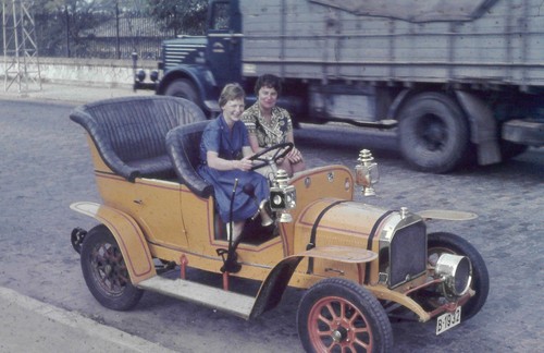 Altes color dia oldtimer - color, lkw