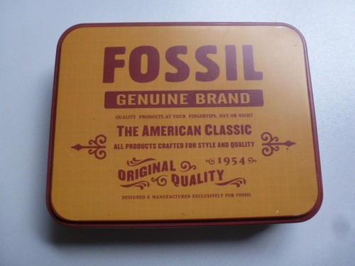 Fossil blechdose metalldose - fossil,