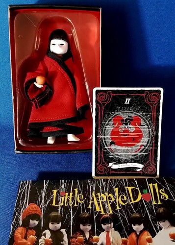 Little apple dolls - apple, sine