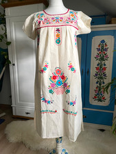 Mexiko Kleid – Gr. M – Handmade – Neu