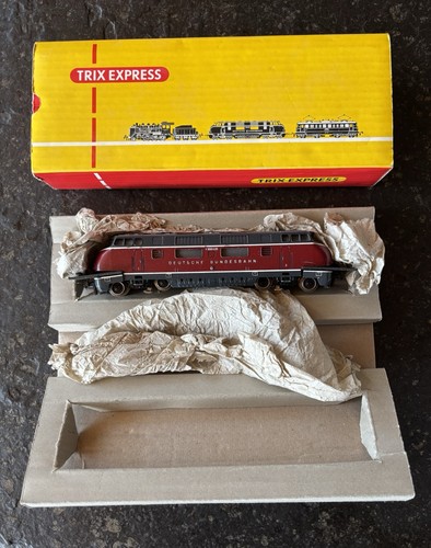 Schicke 200 diesellok - v,