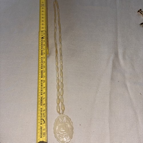 Vintage kette aus geschnitztem - vintage,