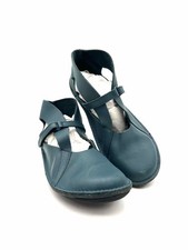 Loints of Holland Size 8.5