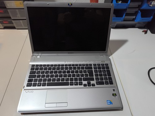Sony vaio pcg 81212m - vaio, /
