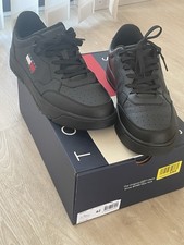 Sneaker Tommy Hilfiger Jeans TJM Retro Basket Herren Gr. 42 Black