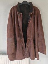 CHRIST ORIGINAL & ELEGANT - -